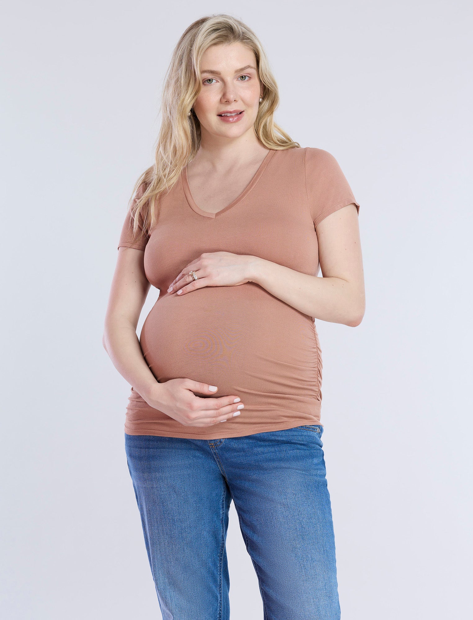 Side Ruched Short Sleeve V-Neck Maternity Tee