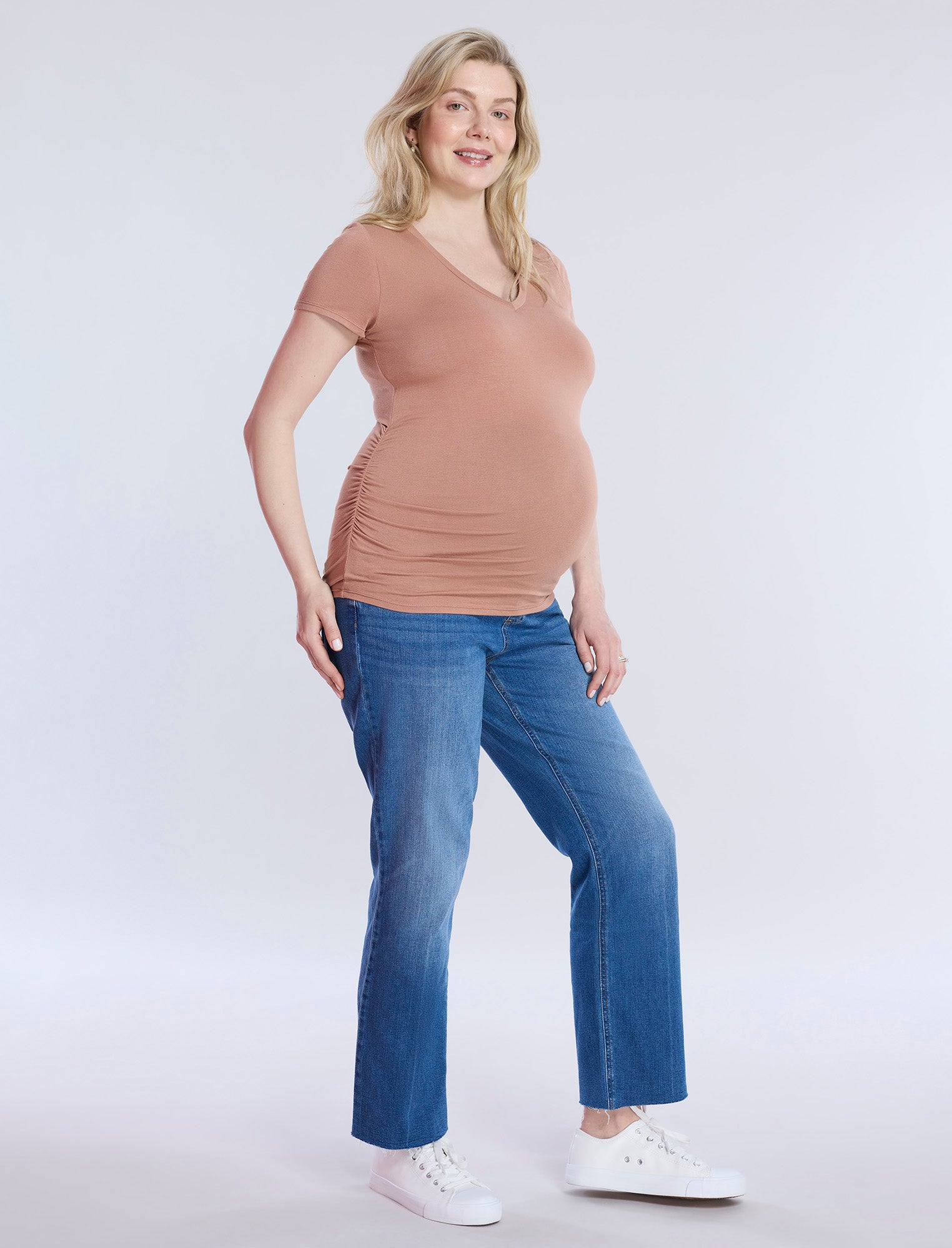 Side Ruched Short Sleeve V-Neck Maternity Tee