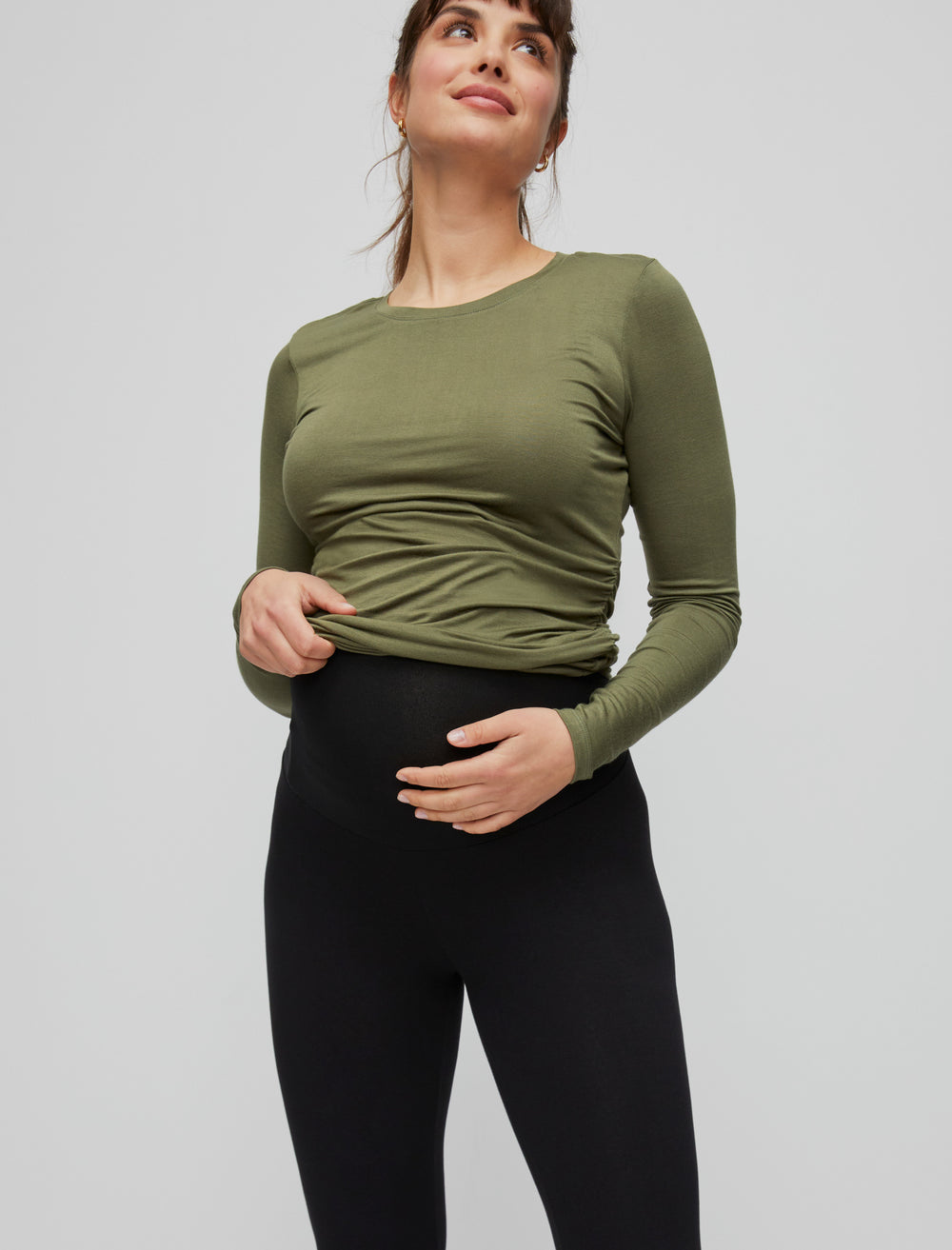 Motherhood Maternity Womens Essential Stretch Secret Fit Belly Leggings :  : Clothing, Shoes & Accessories