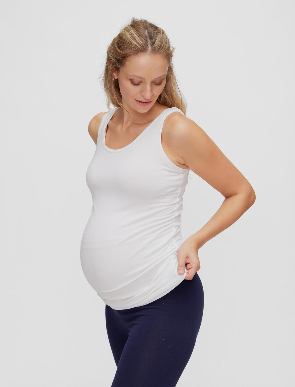 Oh! Mamma Maternity Women's Everyday Basic Tank Top with Side Ruching  (Women's & Women's Plus) 
