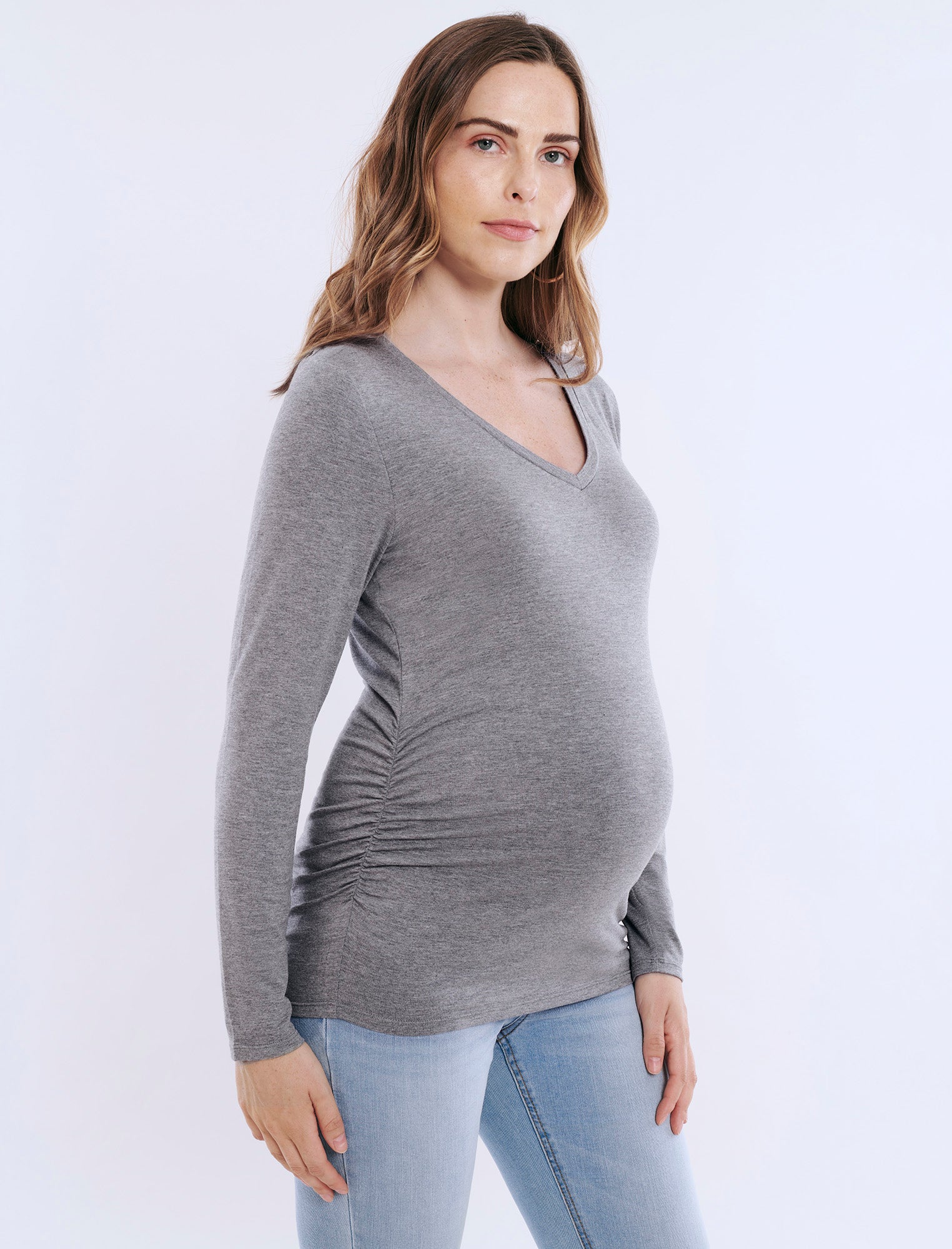 Side Ruched Long Sleeve V-Neck Maternity Tee