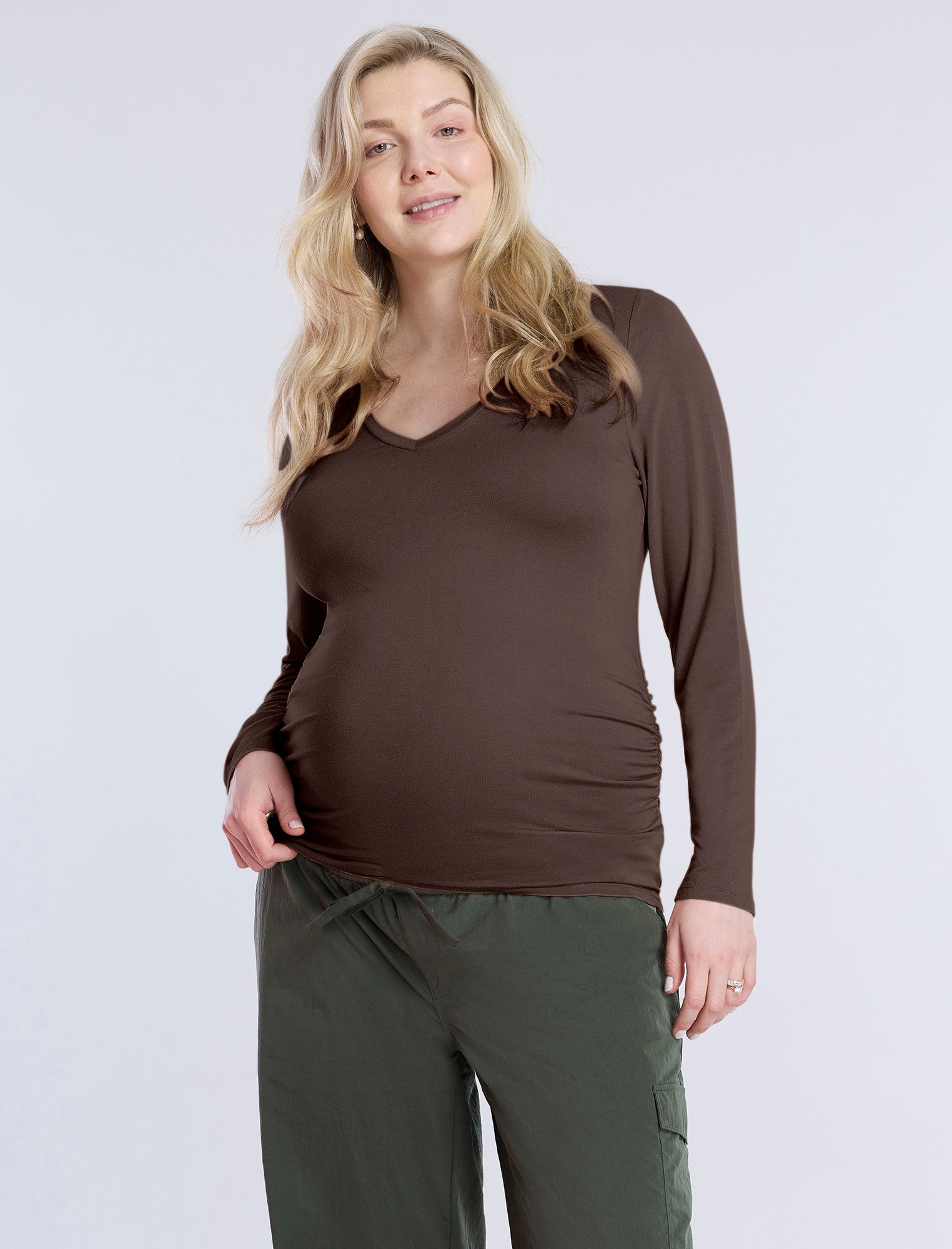 Side Ruched Long Sleeve V-Neck Maternity Tee