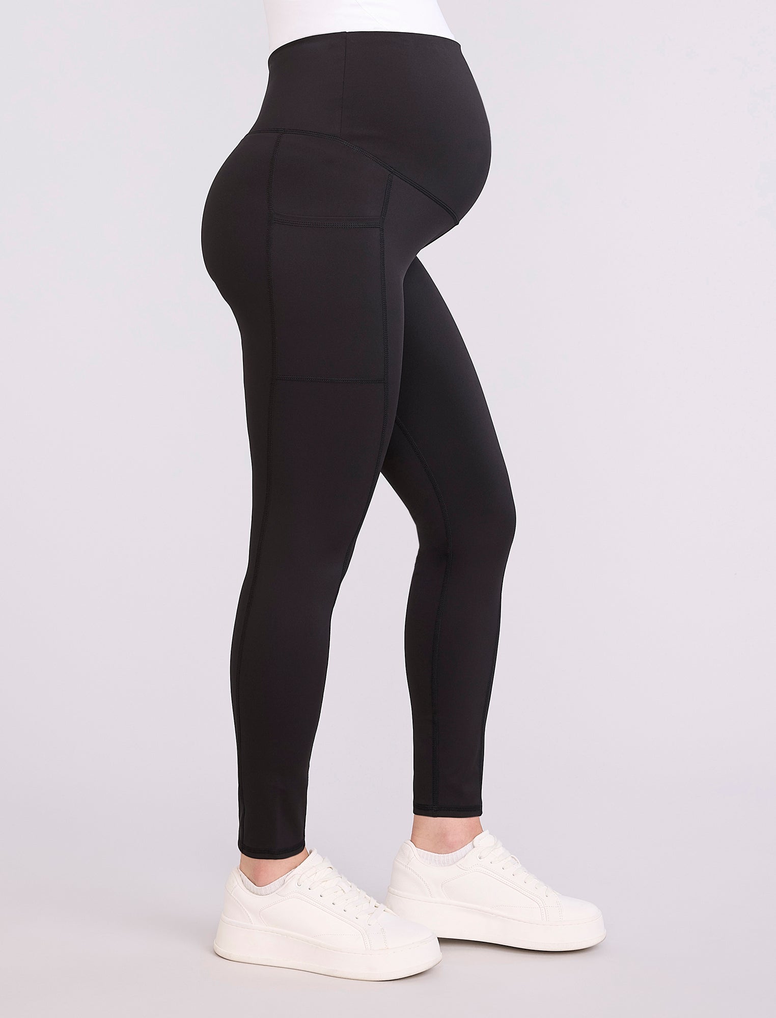Maternity Seamed Active Pockets Legging