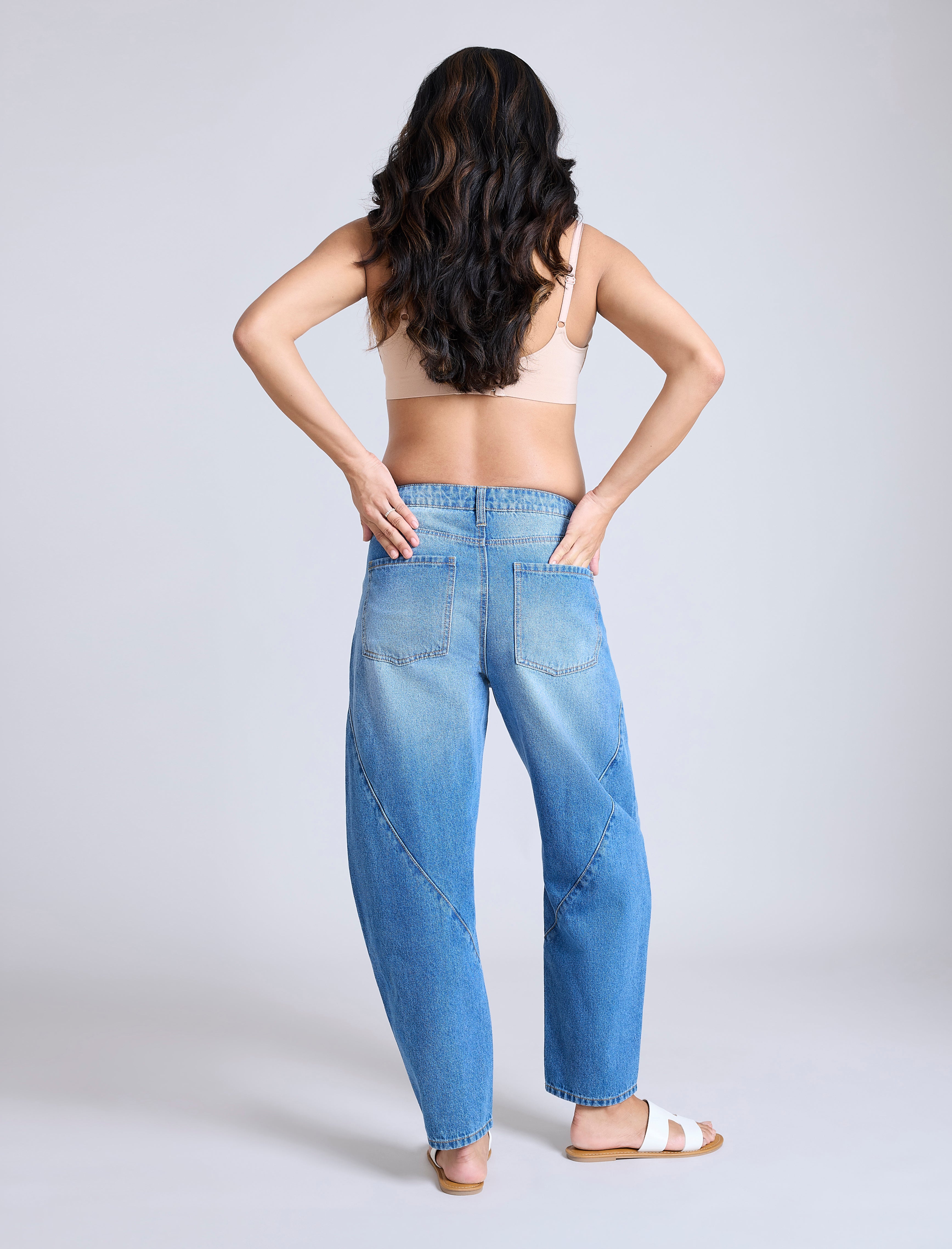 Barrel Leg Jeans